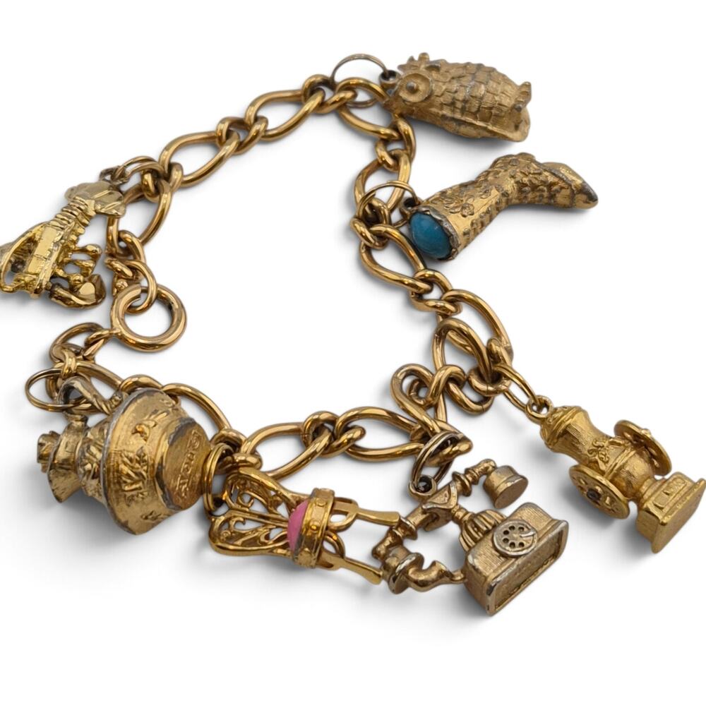 Vintage Avon Gold Tone Charm Bracelet Lobster Owl Chair Telephone 7.375in